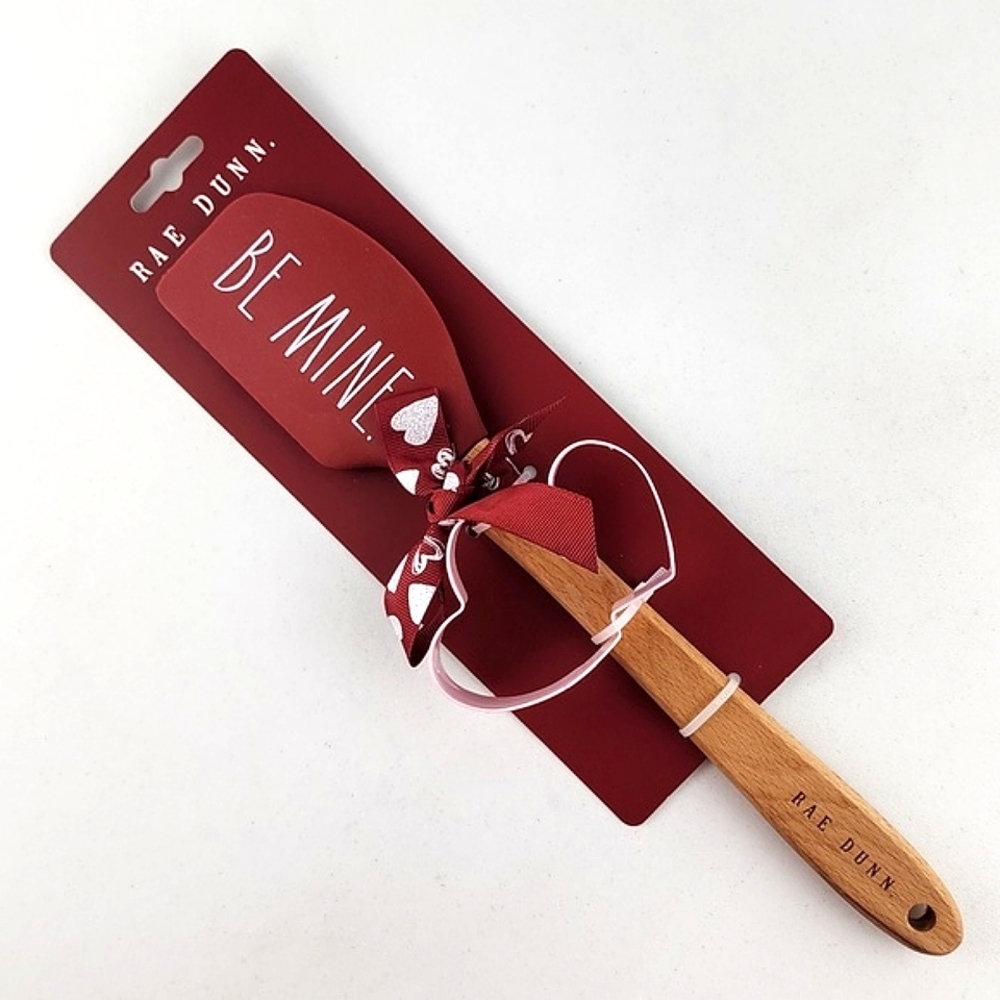 Rae Dunn BE MINE Red Spatula Heart Cookie Cutter 2 Piece Set Kitchen Baking ❤